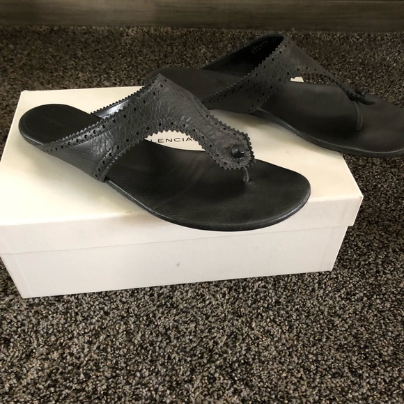 Balenciaga toe post sandals - Picture 3 of 5